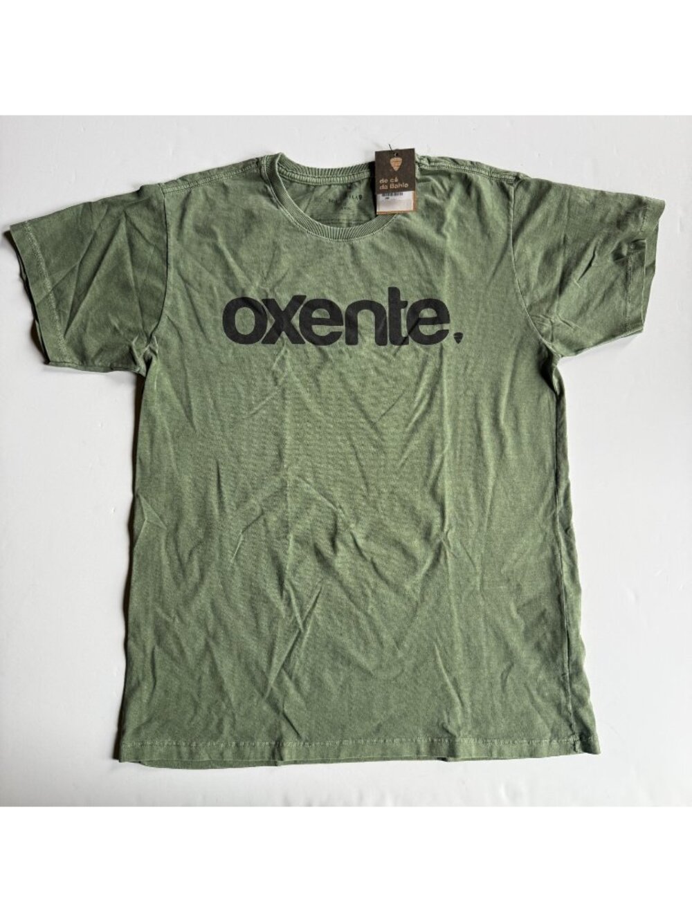 Soul Dila Green OXENTE Graphic T-Shirt - Brazilian - Men's Large